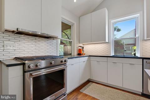 10709 Malone St, Silver Spring, MD 20902 photo 13