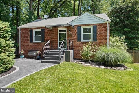 10709 Malone St, Silver Spring, MD 20902