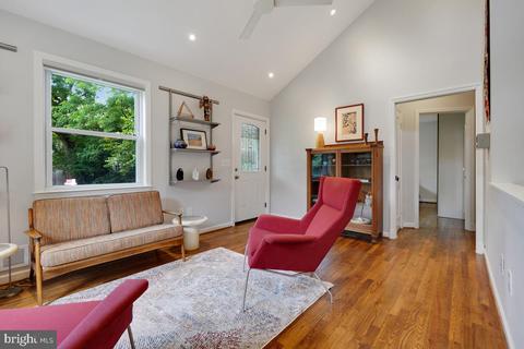10709 Malone St, Silver Spring, MD 20902 photo 9
