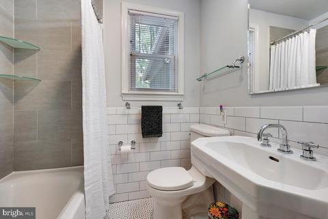 10709 Malone St, Silver Spring, MD 20902 photo 18