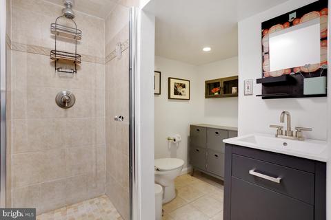 10709 Malone St, Silver Spring, MD 20902 photo 33
