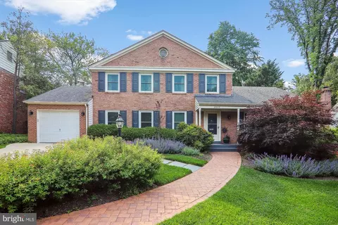 2408 Stratton Dr, Potomac, MD 20854