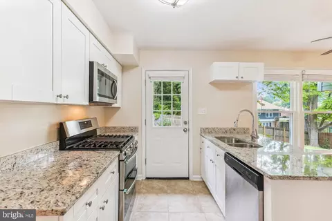 11805 Kemp Mill Rd, Silver Spring, MD 20902 photo 25