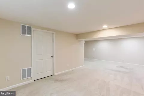 11805 Kemp Mill Rd, Silver Spring, MD 20902 photo 61