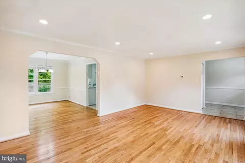 11805 Kemp Mill Rd, Silver Spring, MD 20902 photo 19