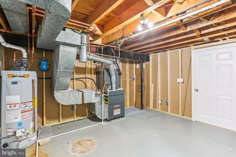 11805 Kemp Mill Rd, Silver Spring, MD 20902 photo 69