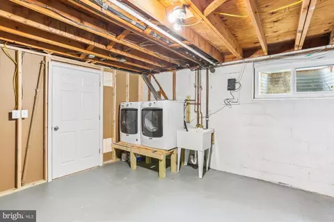 11805 Kemp Mill Rd, Silver Spring, MD 20902 photo 67