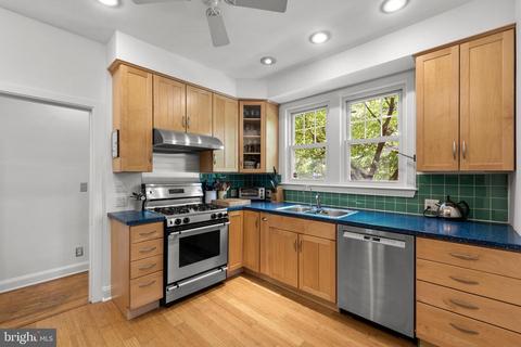 800 Easley St, Silver Spring, MD 20910 photo 16