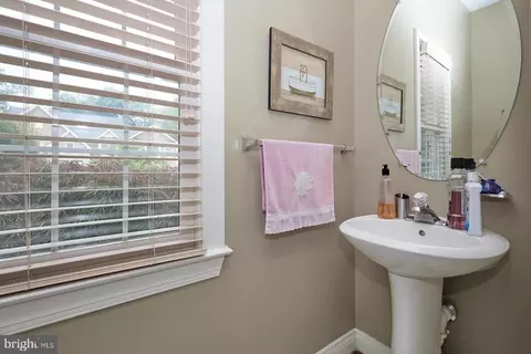 1017 Heartfields Dr, Silver Spring, MD 20904 photo 27