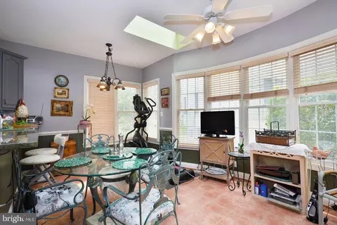 1017 Heartfields Dr, Silver Spring, MD 20904 photo 24