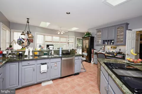 1017 Heartfields Dr, Silver Spring, MD 20904 photo 23