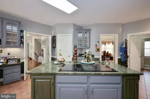 1017 Heartfields Dr, Silver Spring, MD 20904 photo 22