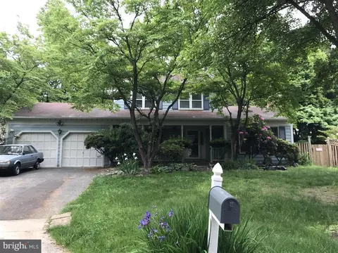 12805 Tourmaline Ct, Silver Spring, MD 20904