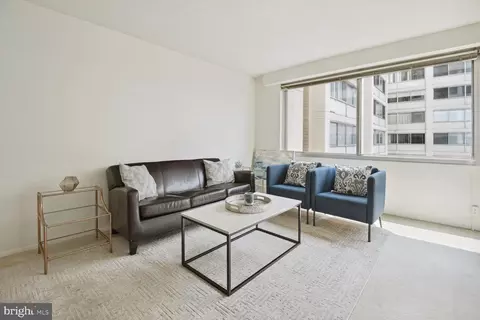 5500 Friendship Blvd #1915N, Chevy Chase, MD 20815