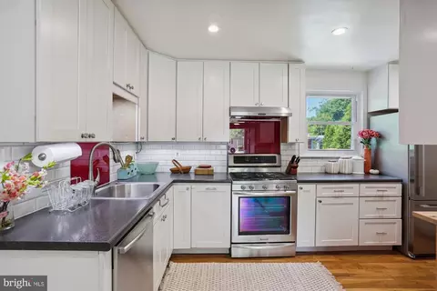 903 Kerwin Rd, Silver Spring, MD 20901 photo 13