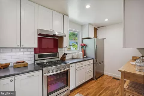 903 Kerwin Rd, Silver Spring, MD 20901 photo 11