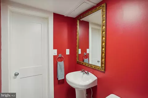 903 Kerwin Rd, Silver Spring, MD 20901 photo 35