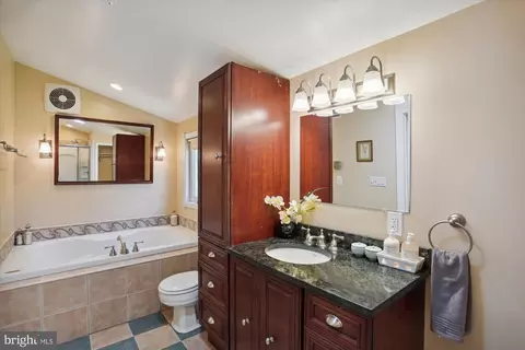 903 Kerwin Rd, Silver Spring, MD 20901 photo 25