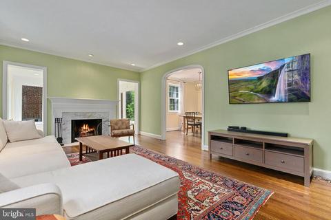1516 Live Oak Dr, Silver Spring, MD 20910 photo 5