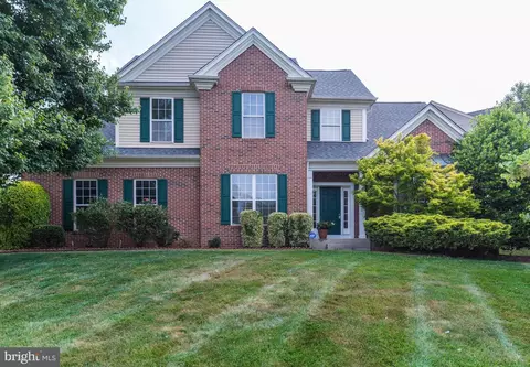 1 Black Stallion Ct, Germantown, MD 20874