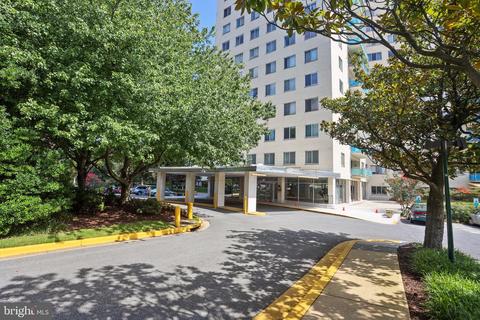 10201 Grosvenor Pl #316, Rockville, MD 20852
