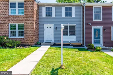 17127 Moss Side Ln #17, Olney, MD 20832