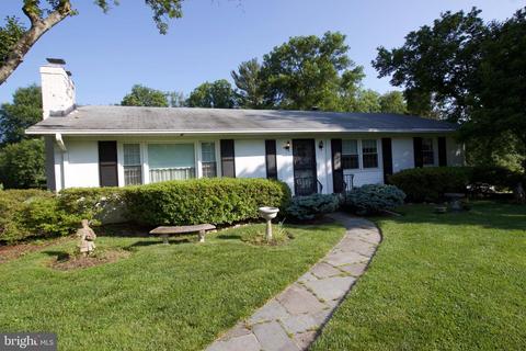 1010 Cliftonbrook Ln, Silver Spring, MD 20905