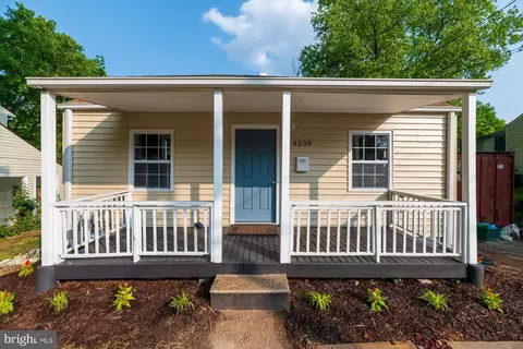 4208 Garrett Park Rd, Silver Spring, MD 20906 photo 2