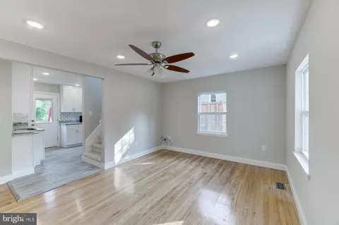 4208 Garrett Park Rd, Silver Spring, MD 20906 photo 4