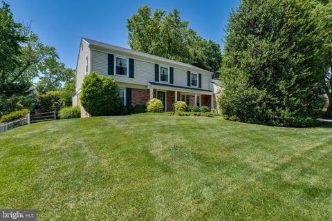 10910 Old Coach Rd, Potomac, MD 20854