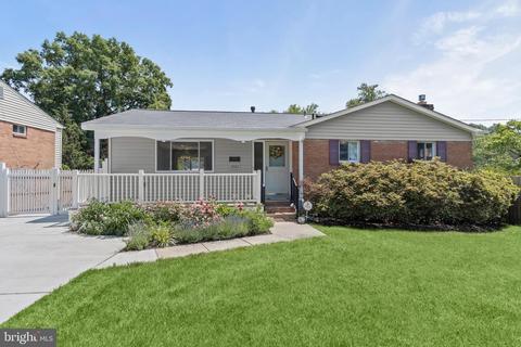 4116 Blackpool Rd, Rockville, MD 20853