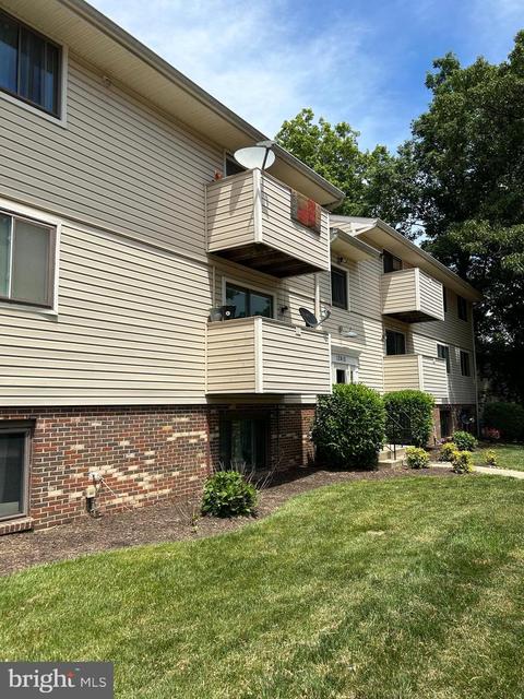 12415 Hickory Tree Way #321, Germantown, MD 20874
