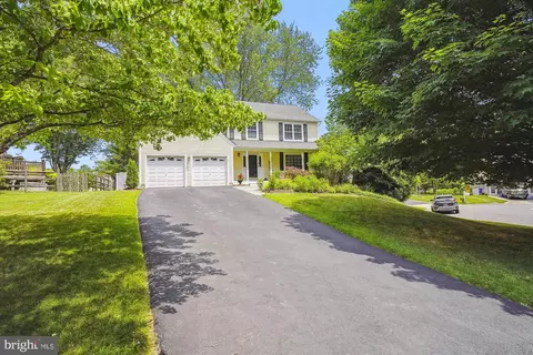 23840 Rolling Fork Way, Gaithersburg, MD 20882