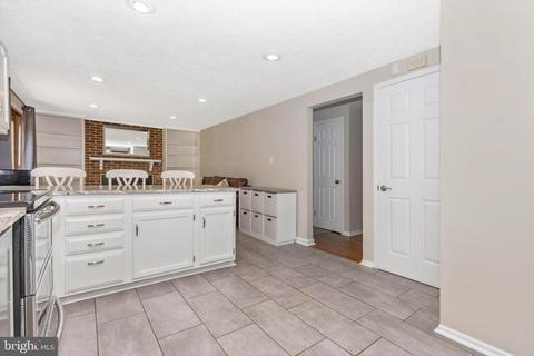 1101 Windmill Ln, Silver Spring, MD 20905 photo 11