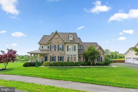 17502 Hidden Garden Ln, Ashton, MD 20861