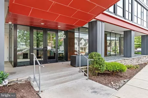 1320 Fenwick Ln #702, Silver Spring, MD 20910