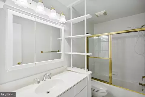103 Claybrook Dr, Silver Spring, MD 20902 photo 21