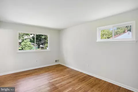 103 Claybrook Dr, Silver Spring, MD 20902 photo 13