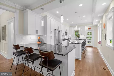 8409 Grove St, Silver Spring, MD 20910 photo 31