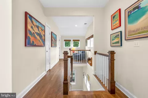 8409 Grove St, Silver Spring, MD 20910 photo 39