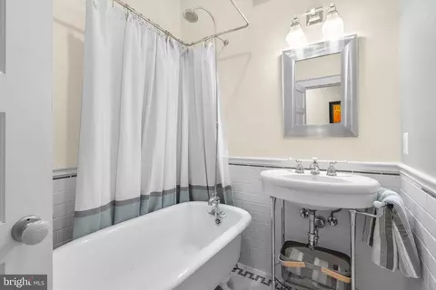 8409 Grove St, Silver Spring, MD 20910 photo 37