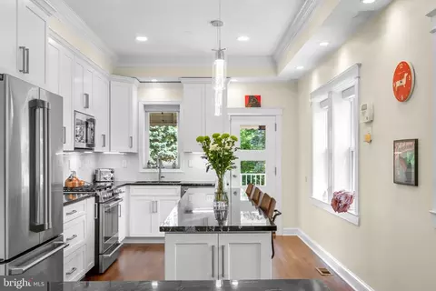 8409 Grove St, Silver Spring, MD 20910 photo 28