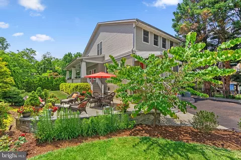 8409 Grove St, Silver Spring, MD 20910 photo 6