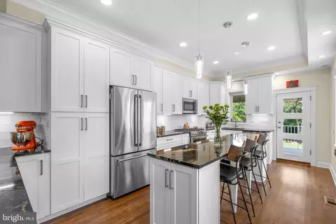 8409 Grove St, Silver Spring, MD 20910 photo 30