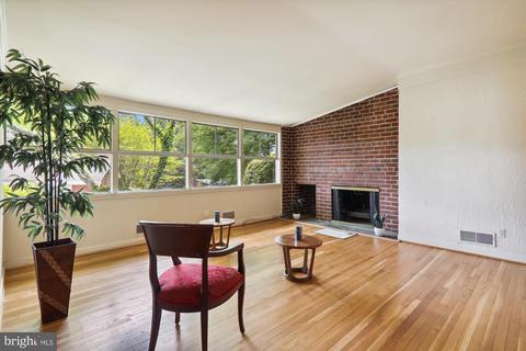 2205 Richland Pl, Silver Spring, MD 20910