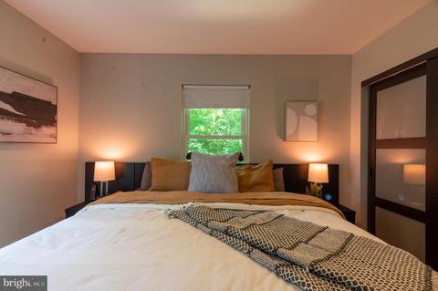 9907 Markham St, Silver Spring, MD 20901 photo 17