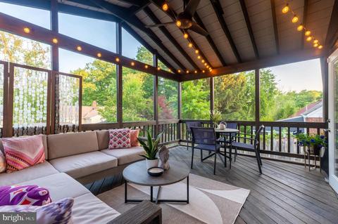 9907 Markham St, Silver Spring, MD 20901 photo 4