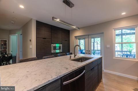 9907 Markham St, Silver Spring, MD 20901 photo 7