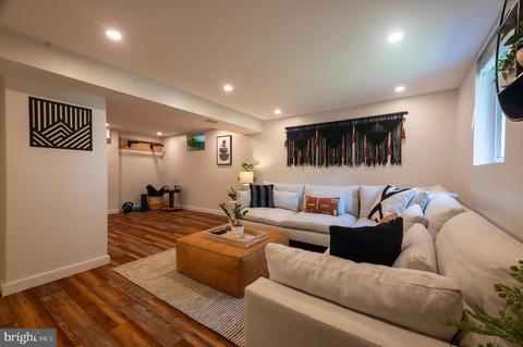 9907 Markham St, Silver Spring, MD 20901 photo 31
