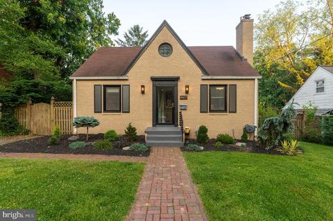9907 Markham St, Silver Spring, MD 20901